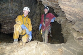 André & Sebi in der Nische vor dem Seitengang